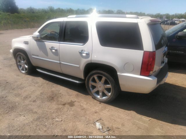 Photo 2 VIN: 1GYS4BEF7CR147562 - CADILLAC ESCALADE 