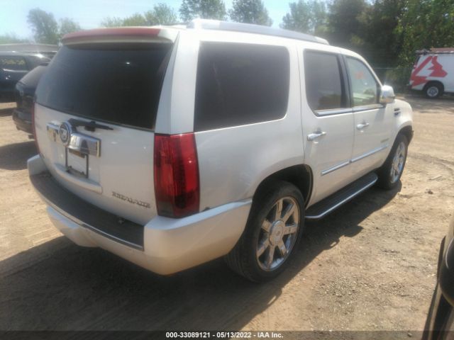 Photo 3 VIN: 1GYS4BEF7CR147562 - CADILLAC ESCALADE 