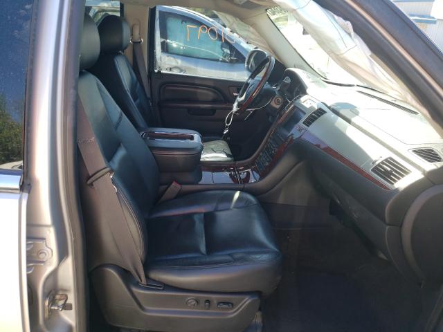 Photo 4 VIN: 1GYS4BEF7CR150607 - CADILLAC ESCALADE L 