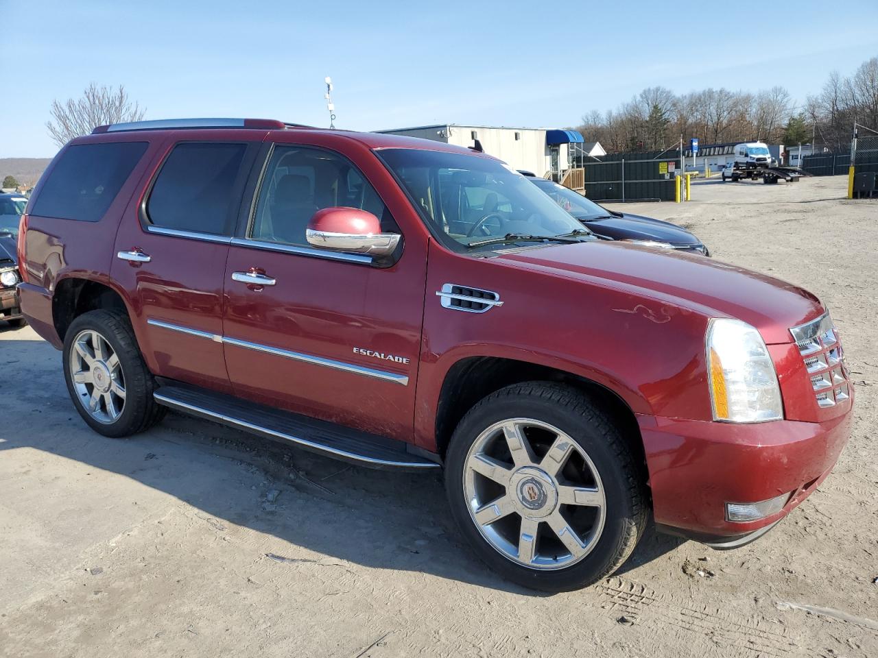 Photo 3 VIN: 1GYS4BEF8BR194226 - CADILLAC ESCALADE L 