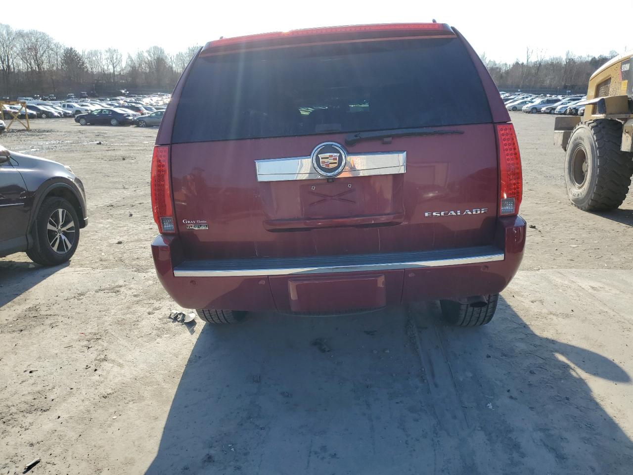 Photo 5 VIN: 1GYS4BEF8BR194226 - CADILLAC ESCALADE L 