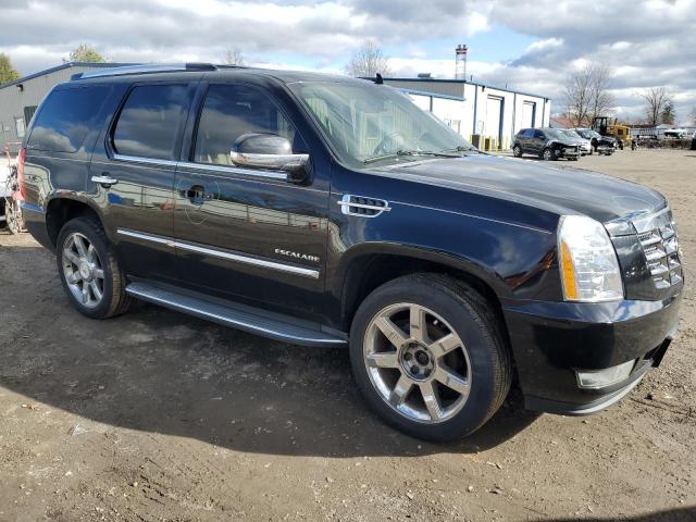 Photo 3 VIN: 1GYS4BEF8CR113646 - CADILLAC ESCALADE 