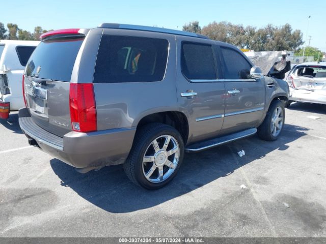 Photo 3 VIN: 1GYS4BEF8CR123903 - CADILLAC ESCALADE 