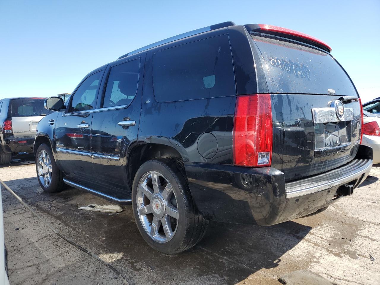 Photo 1 VIN: 1GYS4BEF8DR221900 - CADILLAC ESCALADE 