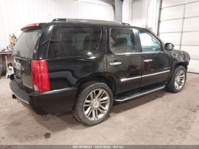 Photo 3 VIN: 1GYS4BEF8ER154068 - CADILLAC ESCALADE 