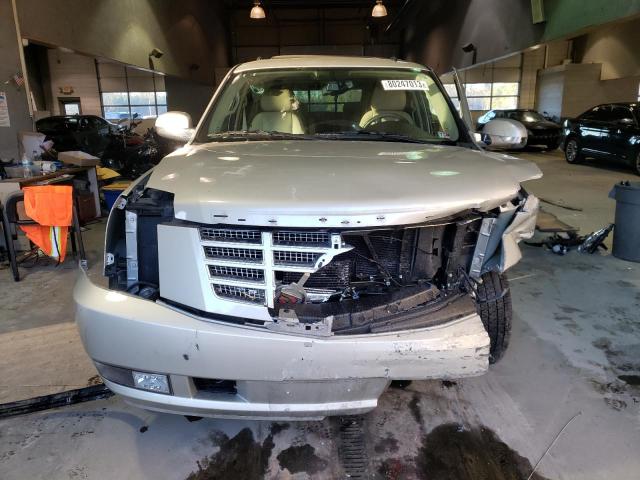 Photo 4 VIN: 1GYS4BEF8ER238634 - CADILLAC ESCALADE 