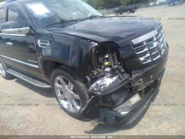 Photo 5 VIN: 1GYS4BEF9BR154303 - CADILLAC ESCALADE 