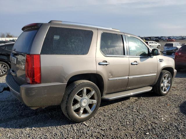 Photo 2 VIN: 1GYS4BEF9BR161736 - CADILLAC ESCALADE 