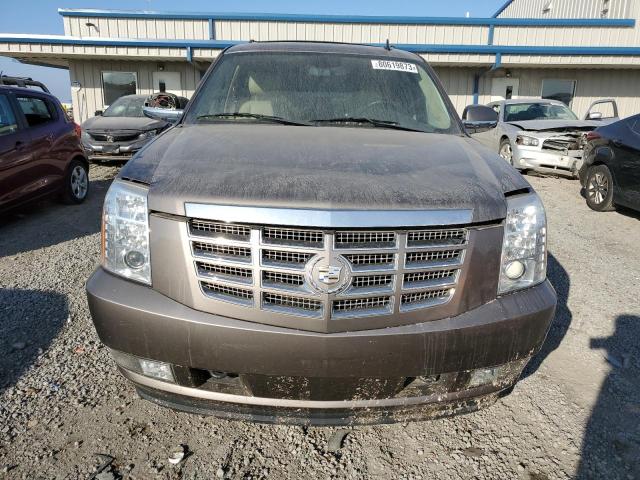 Photo 4 VIN: 1GYS4BEF9BR161736 - CADILLAC ESCALADE 