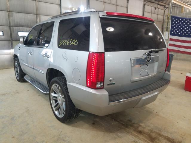 Photo 2 VIN: 1GYS4BEF9BR286168 - CADILLAC ESCALADE L 