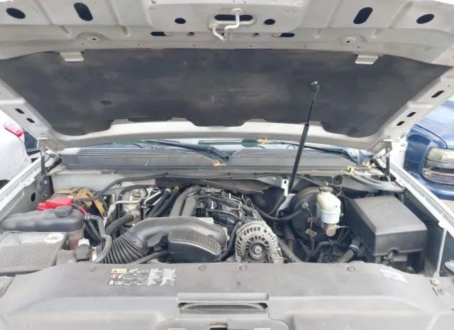 Photo 9 VIN: 1GYS4BEF9DR370784 - CADILLAC ESCALADE 