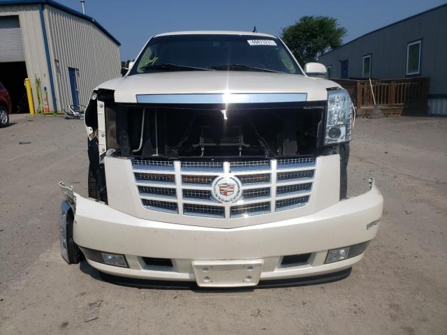 Photo 8 VIN: 1GYS4BEFXCR113485 - CADILLAC ESCALADE L 