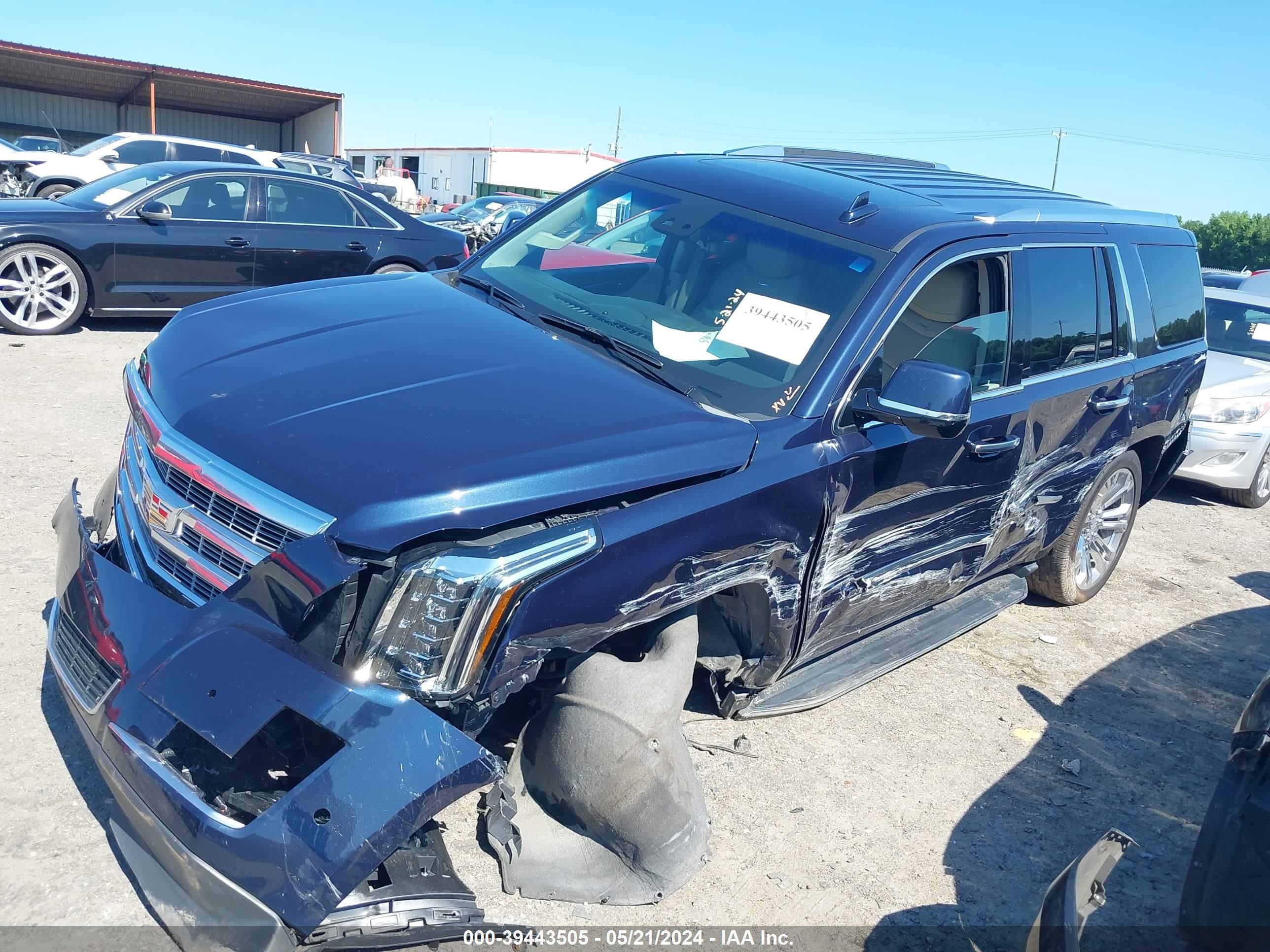 Photo 1 VIN: 1GYS4BKJ0KR304064 - CADILLAC ESCALADE 