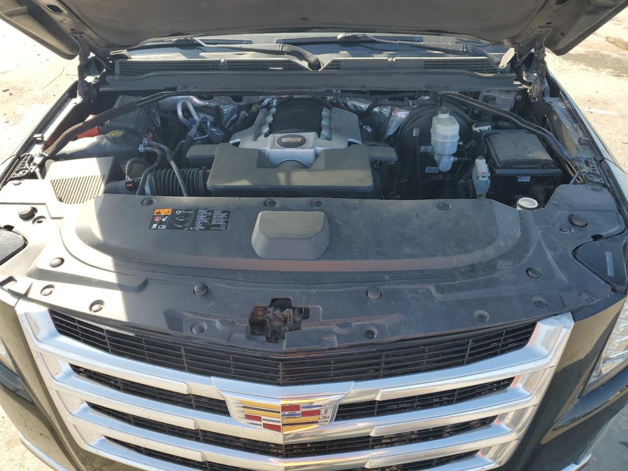 Photo 11 VIN: 1GYS4BKJ1GR138872 - CADILLAC ESCALADE L 