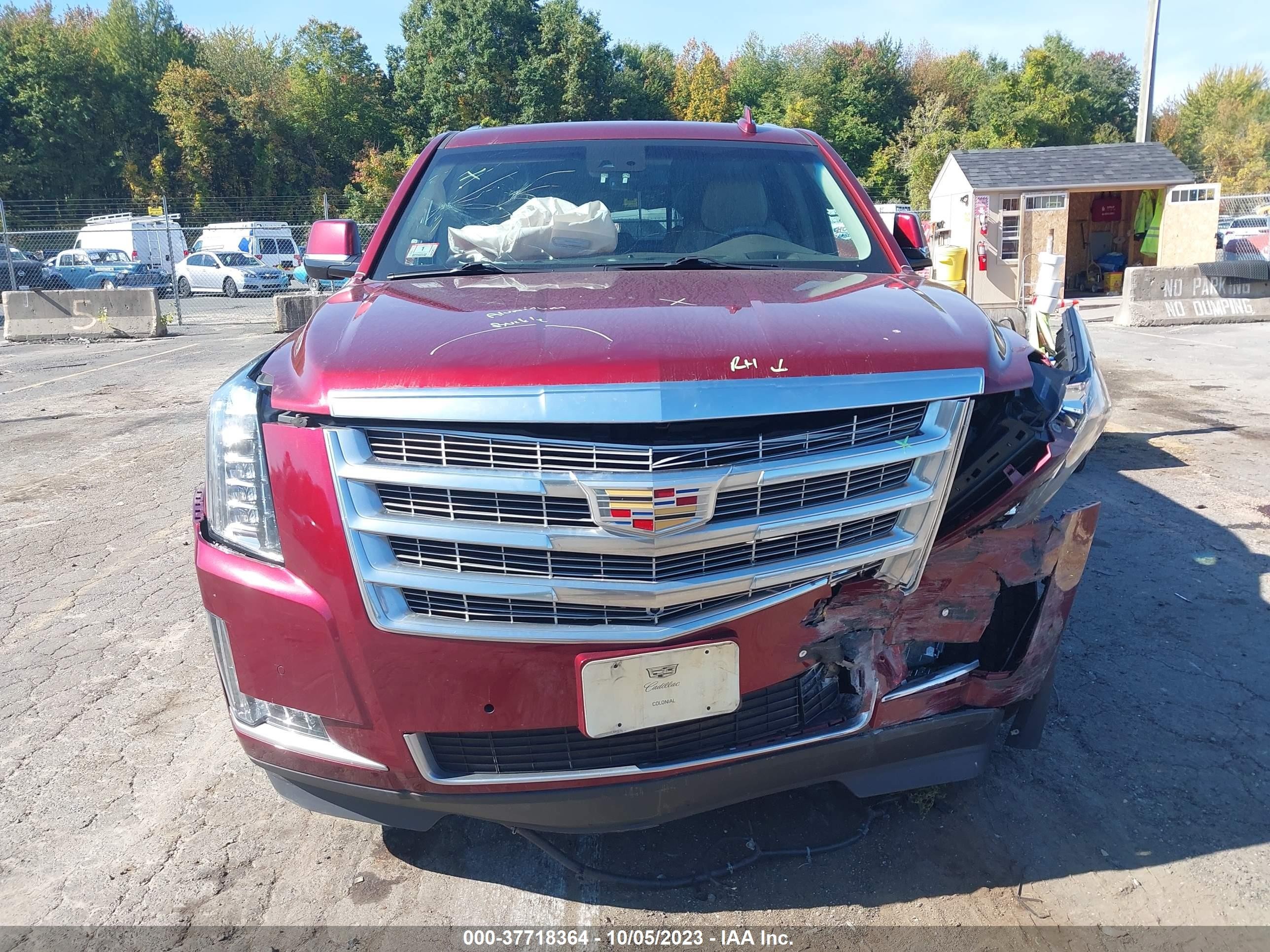 Photo 12 VIN: 1GYS4BKJ4HR313259 - CADILLAC ESCALADE 