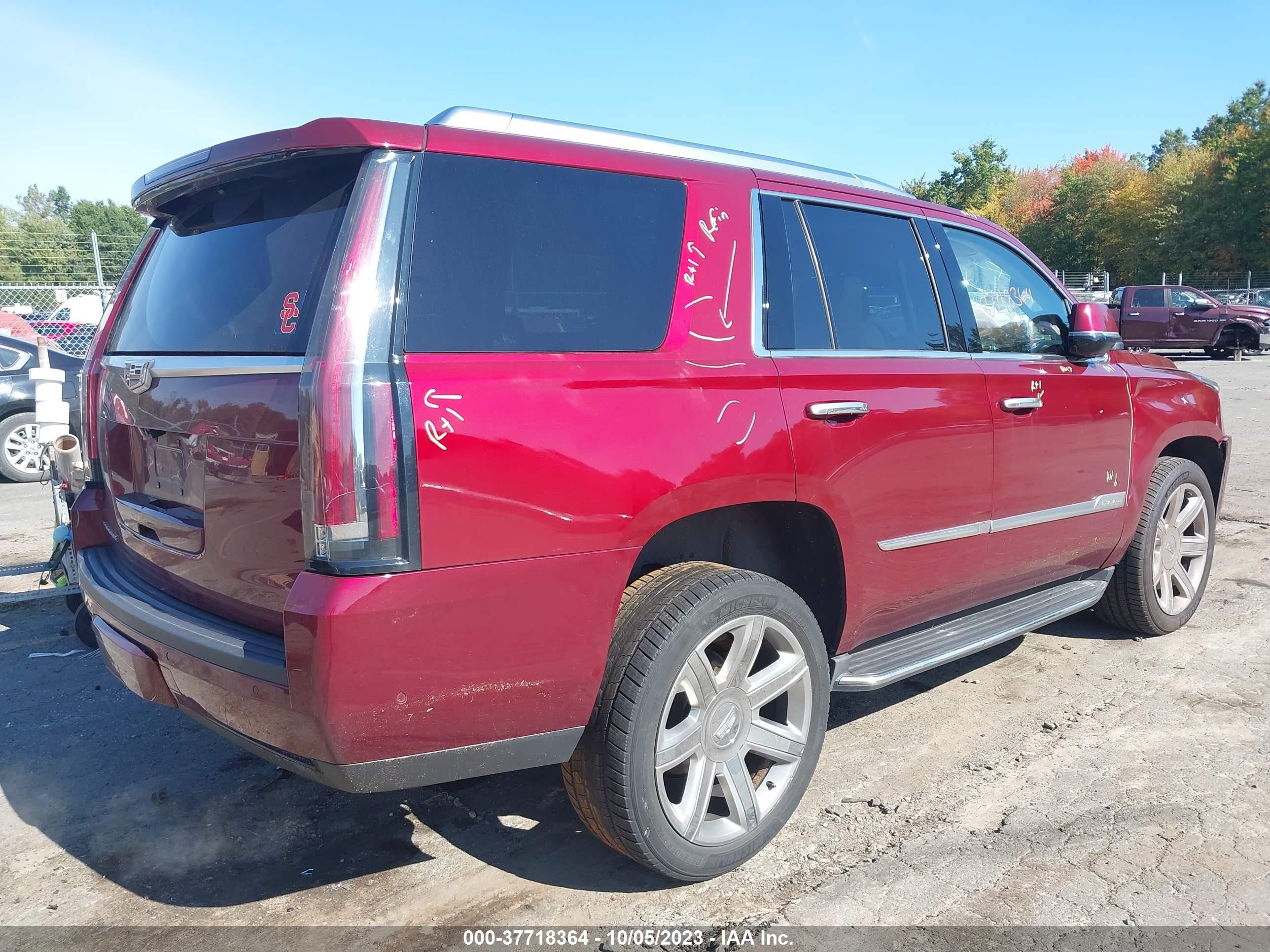 Photo 3 VIN: 1GYS4BKJ4HR313259 - CADILLAC ESCALADE 