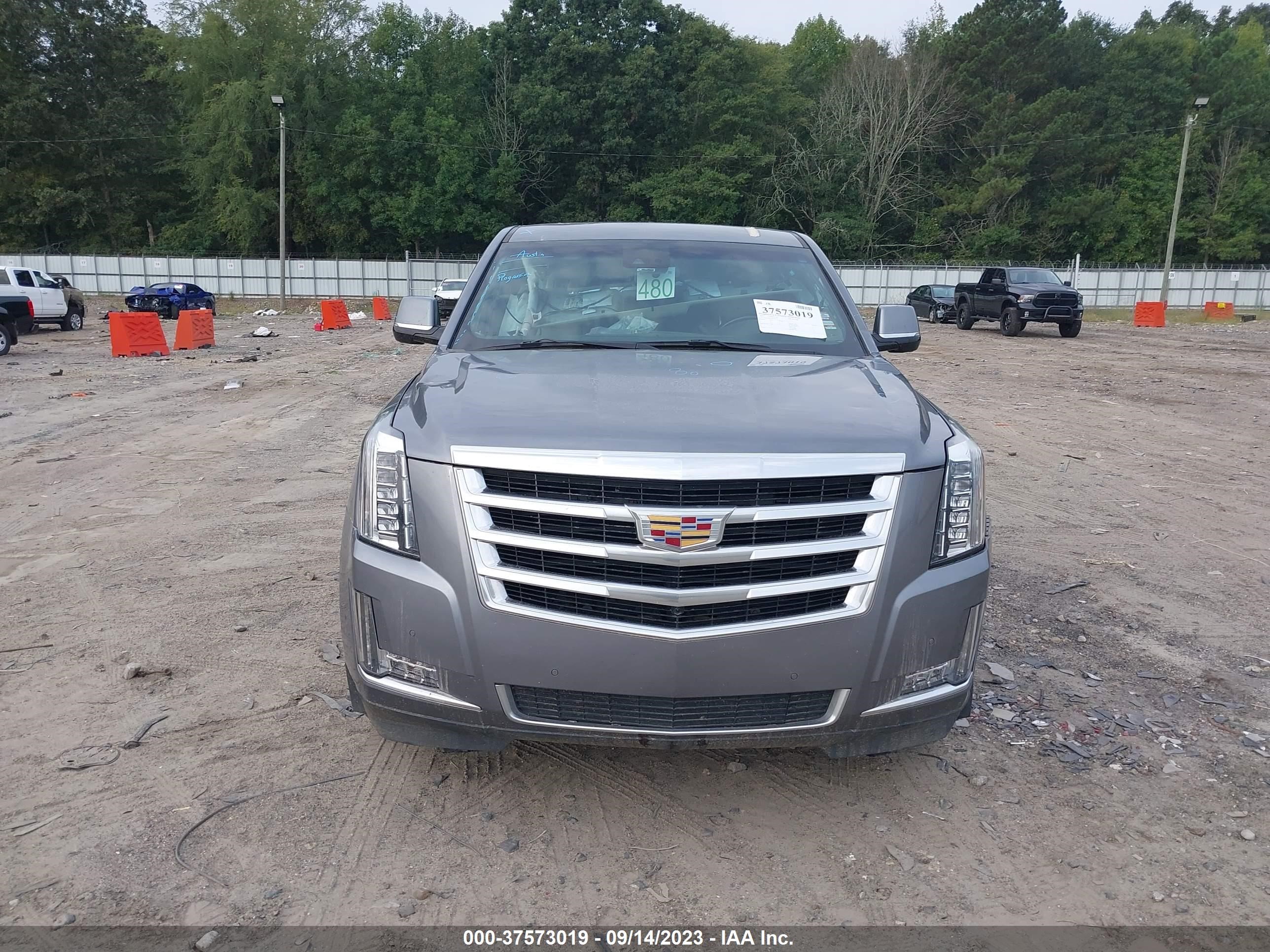 Photo 12 VIN: 1GYS4BKJ5JR329735 - CADILLAC ESCALADE 