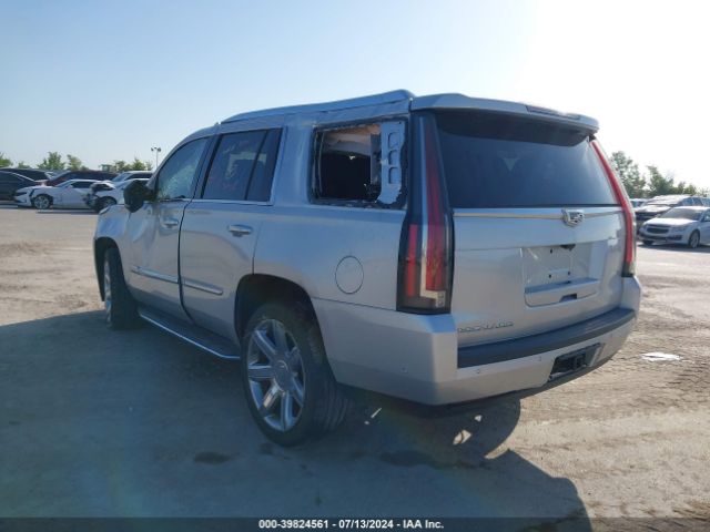 Photo 2 VIN: 1GYS4BKJ6JR227022 - CADILLAC ESCALADE 