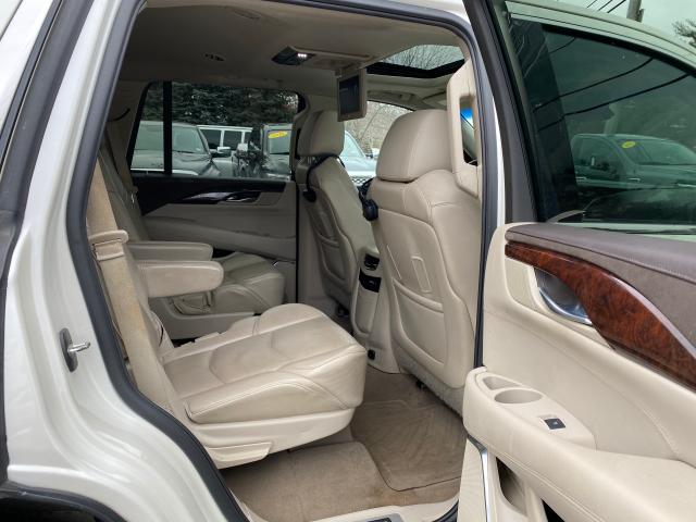 Photo 5 VIN: 1GYS4BKJXFR220632 - CADILLAC ESCALADE L 