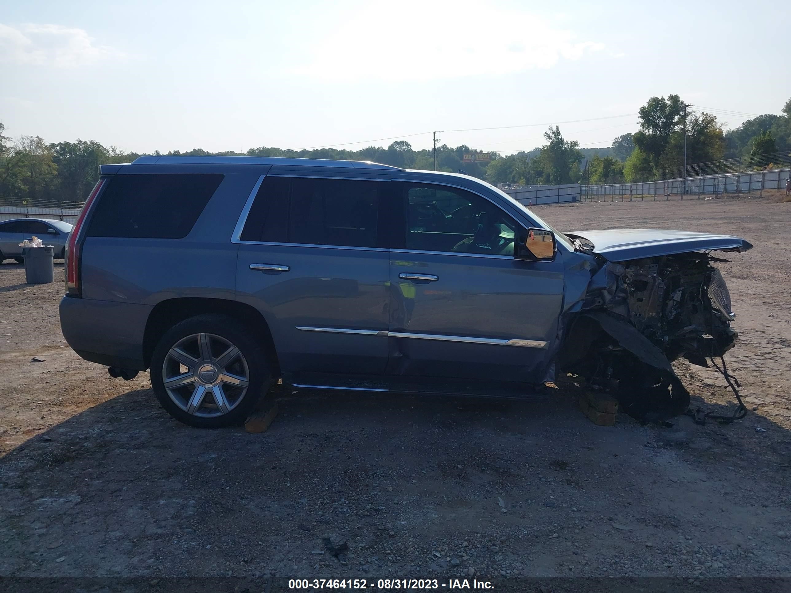 Photo 13 VIN: 1GYS4BKJXGR227338 - CADILLAC ESCALADE 