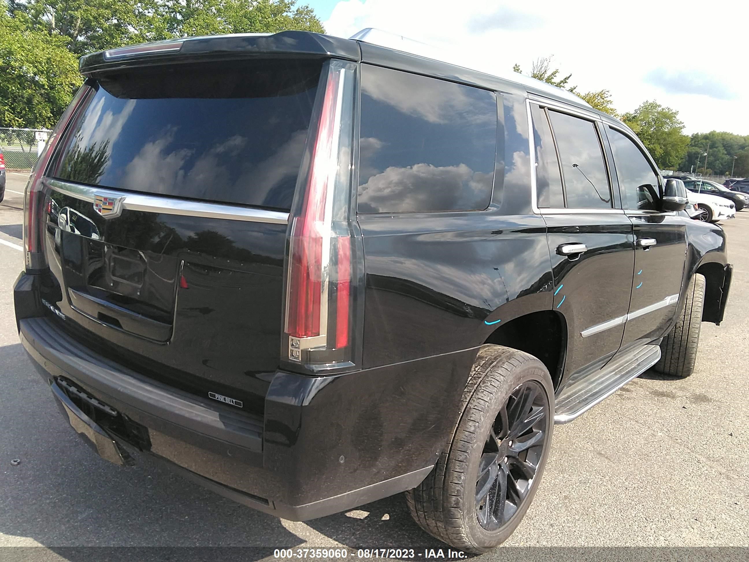 Photo 3 VIN: 1GYS4BKJXLR149735 - CADILLAC ESCALADE 