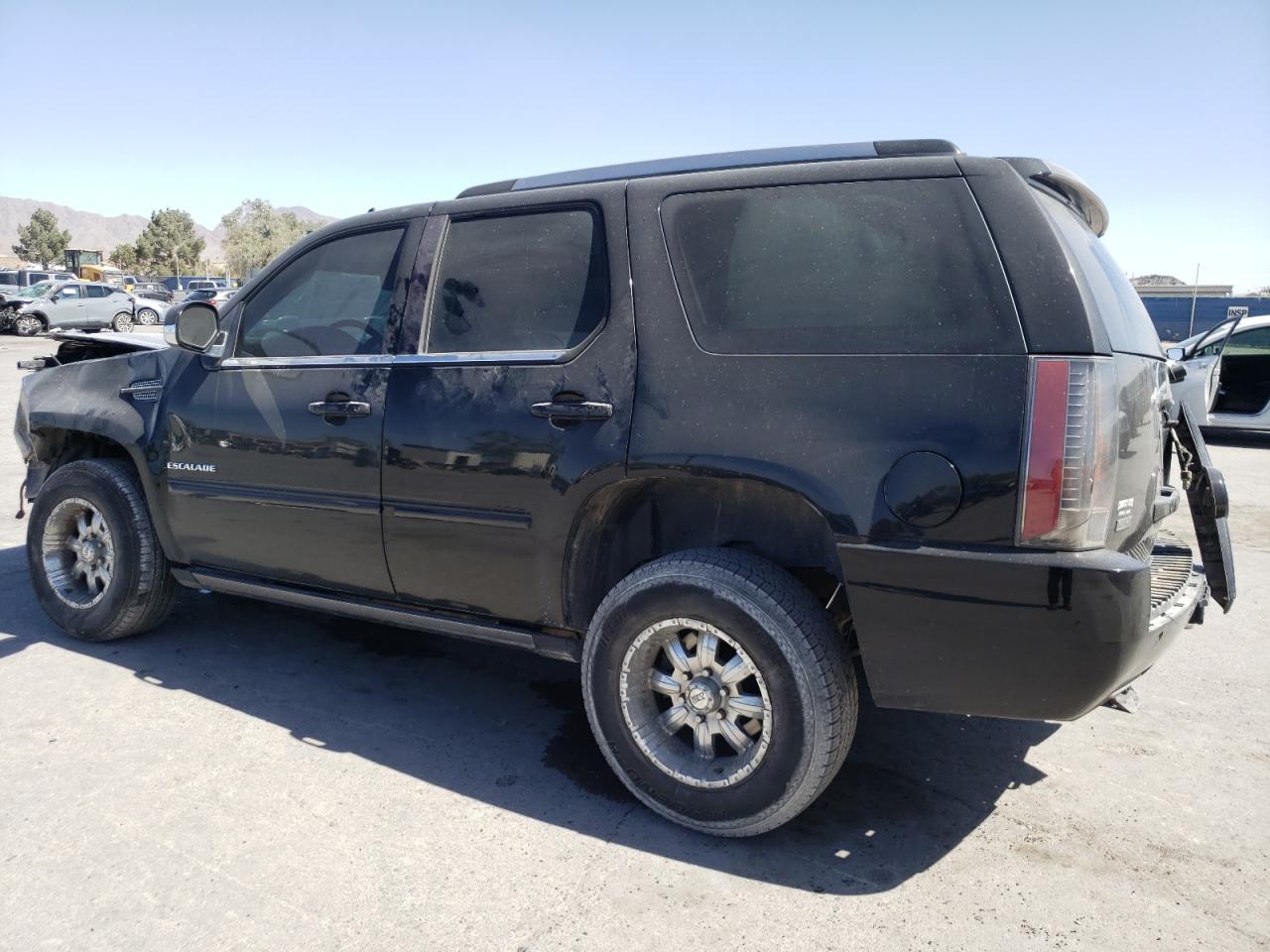 Photo 1 VIN: 1GYS4CEF0CR317606 - CADILLAC ESCALADE 