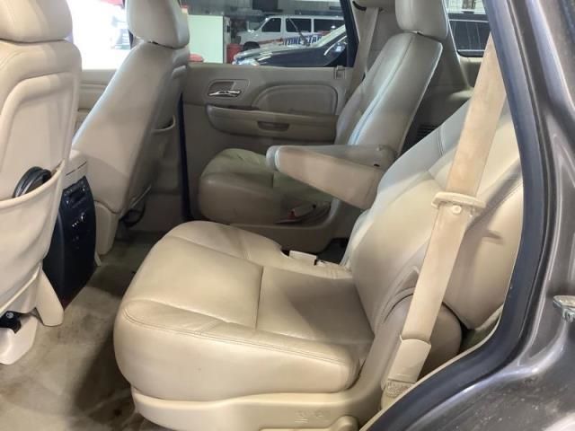 Photo 4 VIN: 1GYS4CEF0DR100784 - CADILLAC ESCALADE 