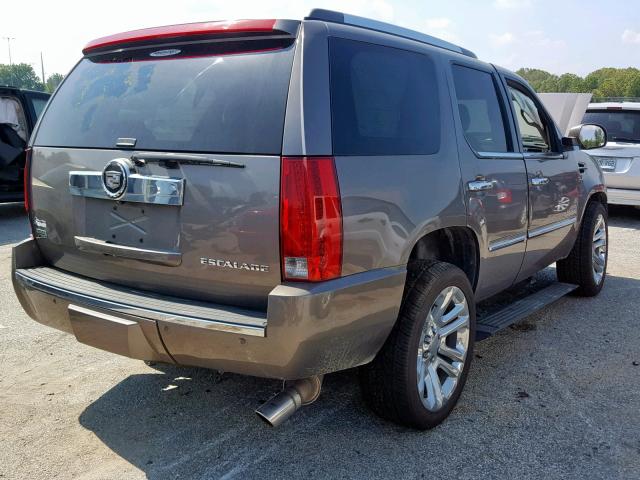 Photo 3 VIN: 1GYS4CEF1BR216167 - CADILLAC ESCALADE P 