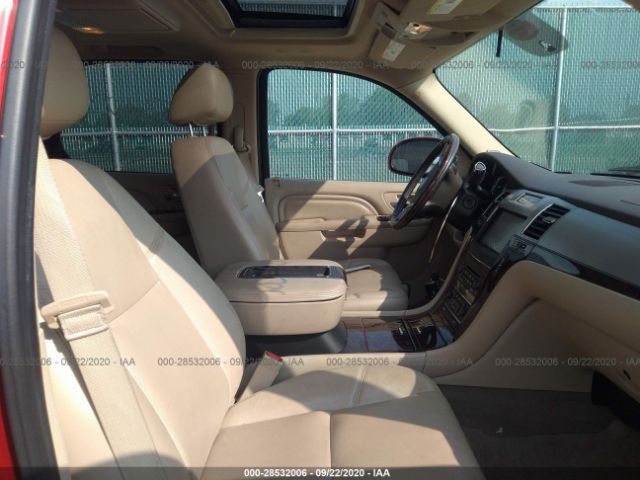 Photo 4 VIN: 1GYS4CEF1DR133616 - CADILLAC ESCALADE 