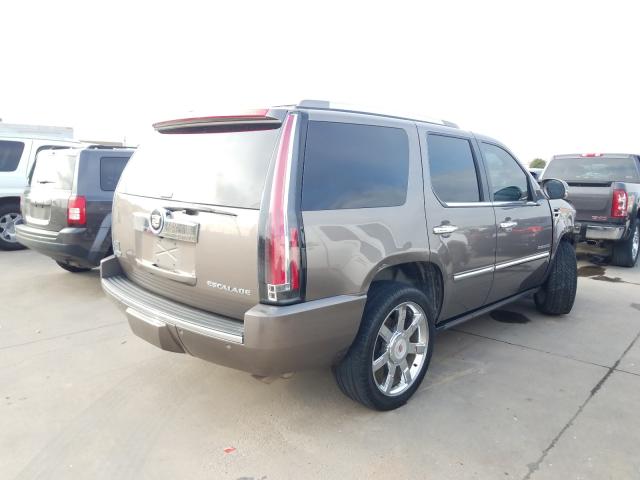 Photo 3 VIN: 1GYS4CEF2BR317721 - CADILLAC ESCALADE P 