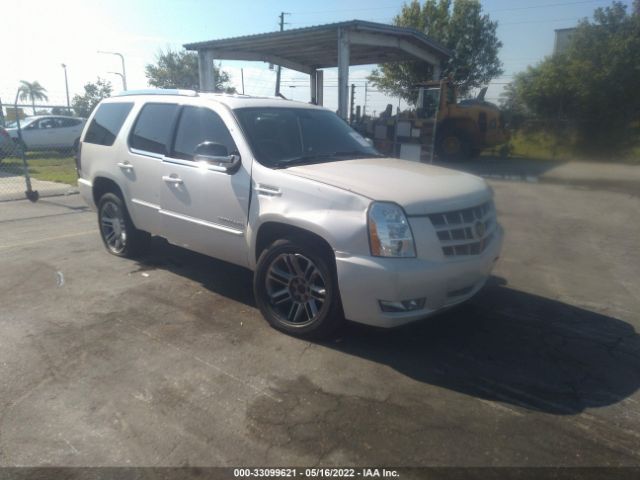 Photo 5 VIN: 1GYS4CEF2CR216258 - CADILLAC ESCALADE 