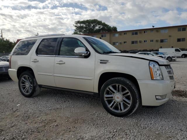 Photo 3 VIN: 1GYS4CEF2CR280879 - CADILLAC ESCALADE 