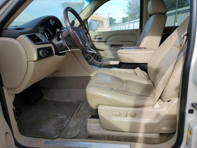 Photo 6 VIN: 1GYS4CEF2CR280879 - CADILLAC ESCALADE 