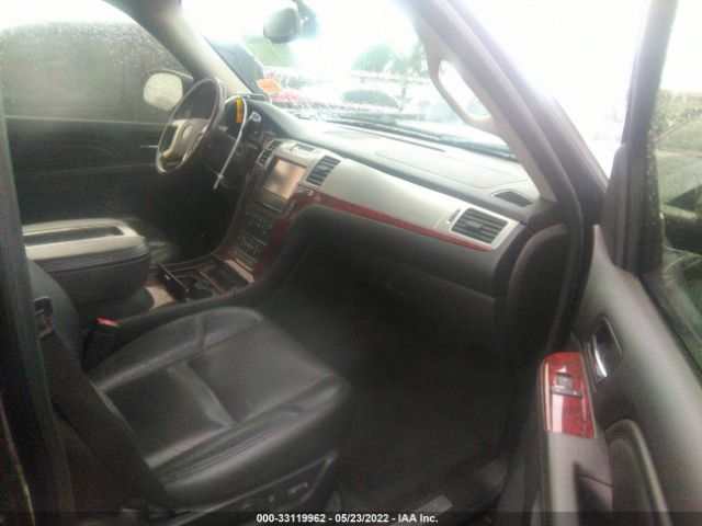 Photo 4 VIN: 1GYS4CEF2DR252162 - CADILLAC ESCALADE 