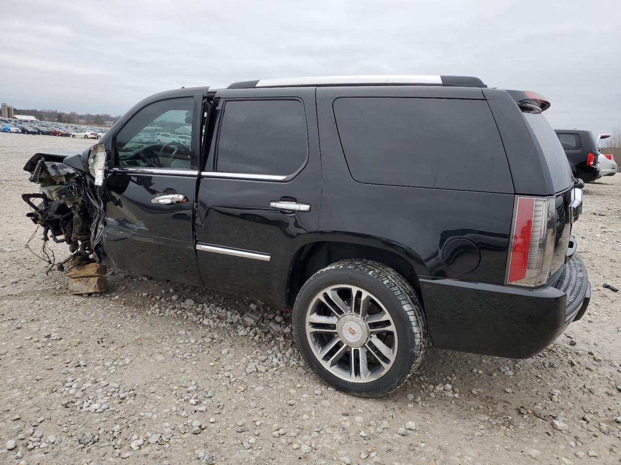 Photo 1 VIN: 1GYS4CEF3CR203163 - CADILLAC ESCALADE 