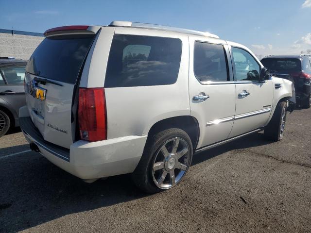 Photo 2 VIN: 1GYS4CEF4BR287461 - CADILLAC ESCALADE P 