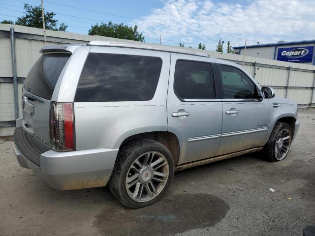 Photo 2 VIN: 1GYS4CEF7CR204736 - CADILLAC ESCALADE 