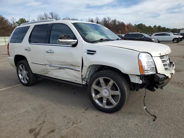 Photo 3 VIN: 1GYS4CEF9BR105253 - CADILLAC ESCALADE 