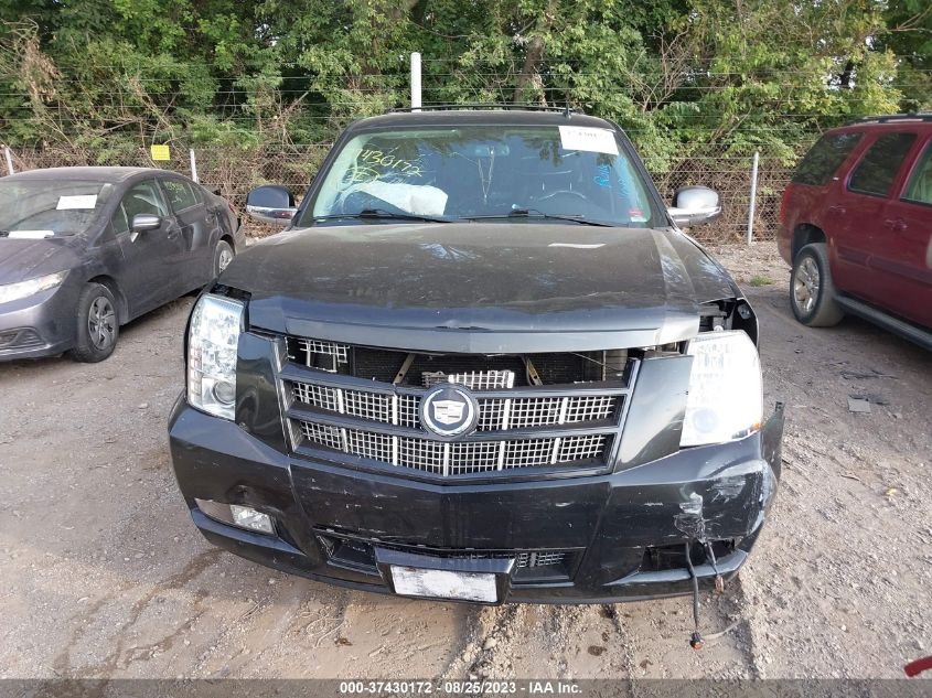 Photo 11 VIN: 1GYS4CEF9CR312047 - CADILLAC ESCALADE 