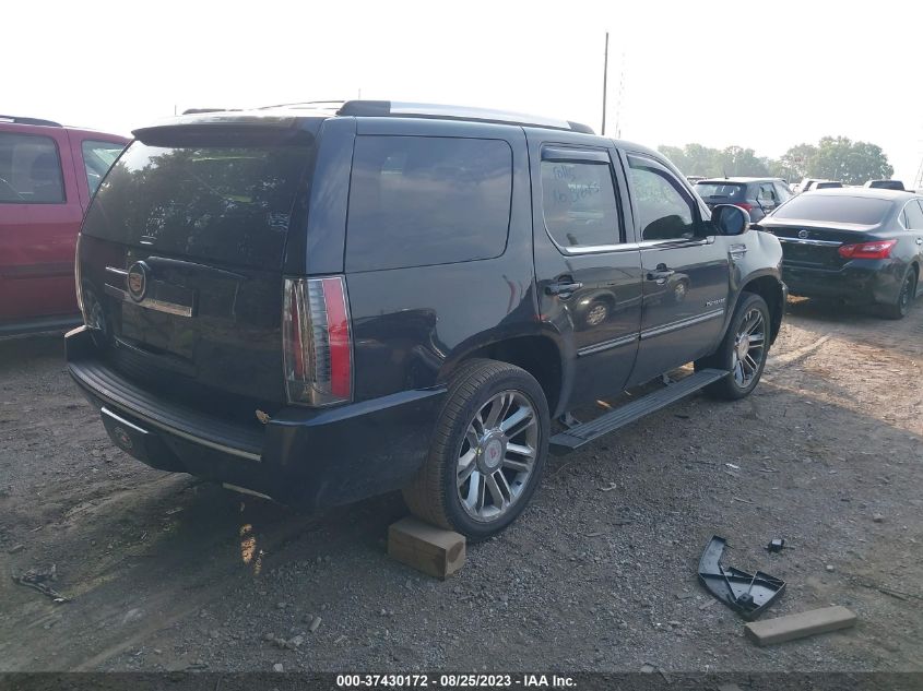 Photo 3 VIN: 1GYS4CEF9CR312047 - CADILLAC ESCALADE 