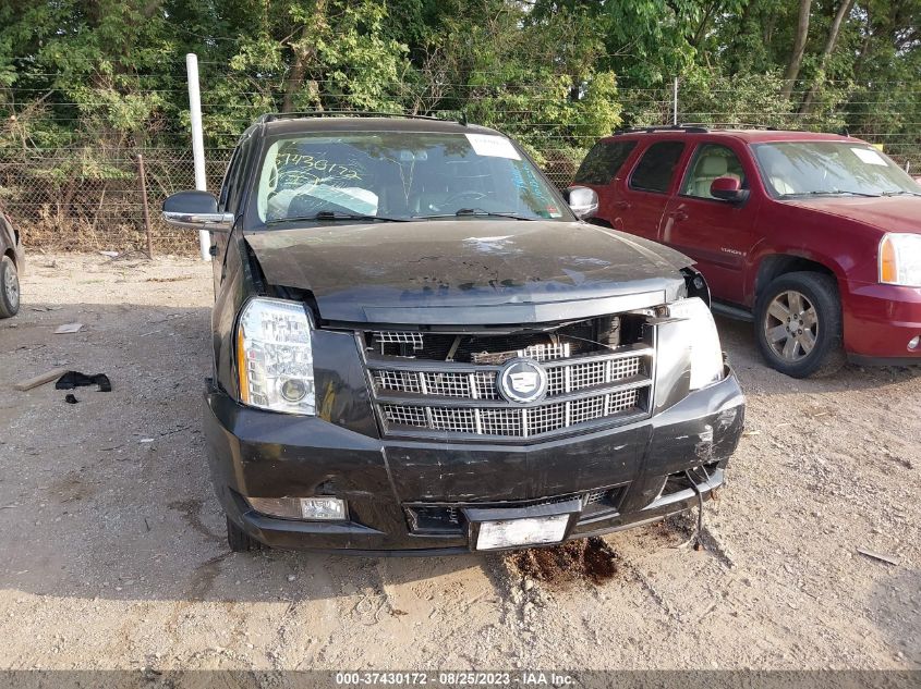 Photo 5 VIN: 1GYS4CEF9CR312047 - CADILLAC ESCALADE 