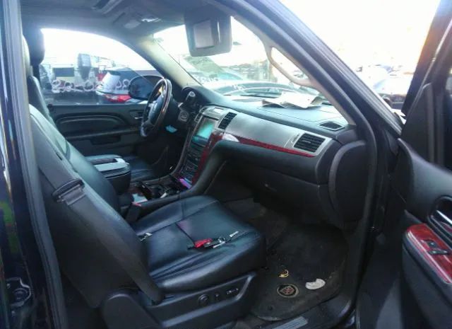 Photo 4 VIN: 1GYS4CEF9DR377109 - CADILLAC ESCALADE 