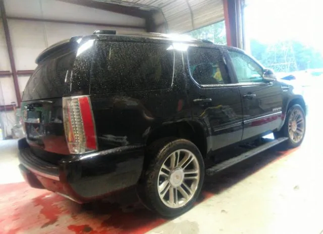 Photo 3 VIN: 1GYS4CEF9ER141643 - CADILLAC ESCALADE 