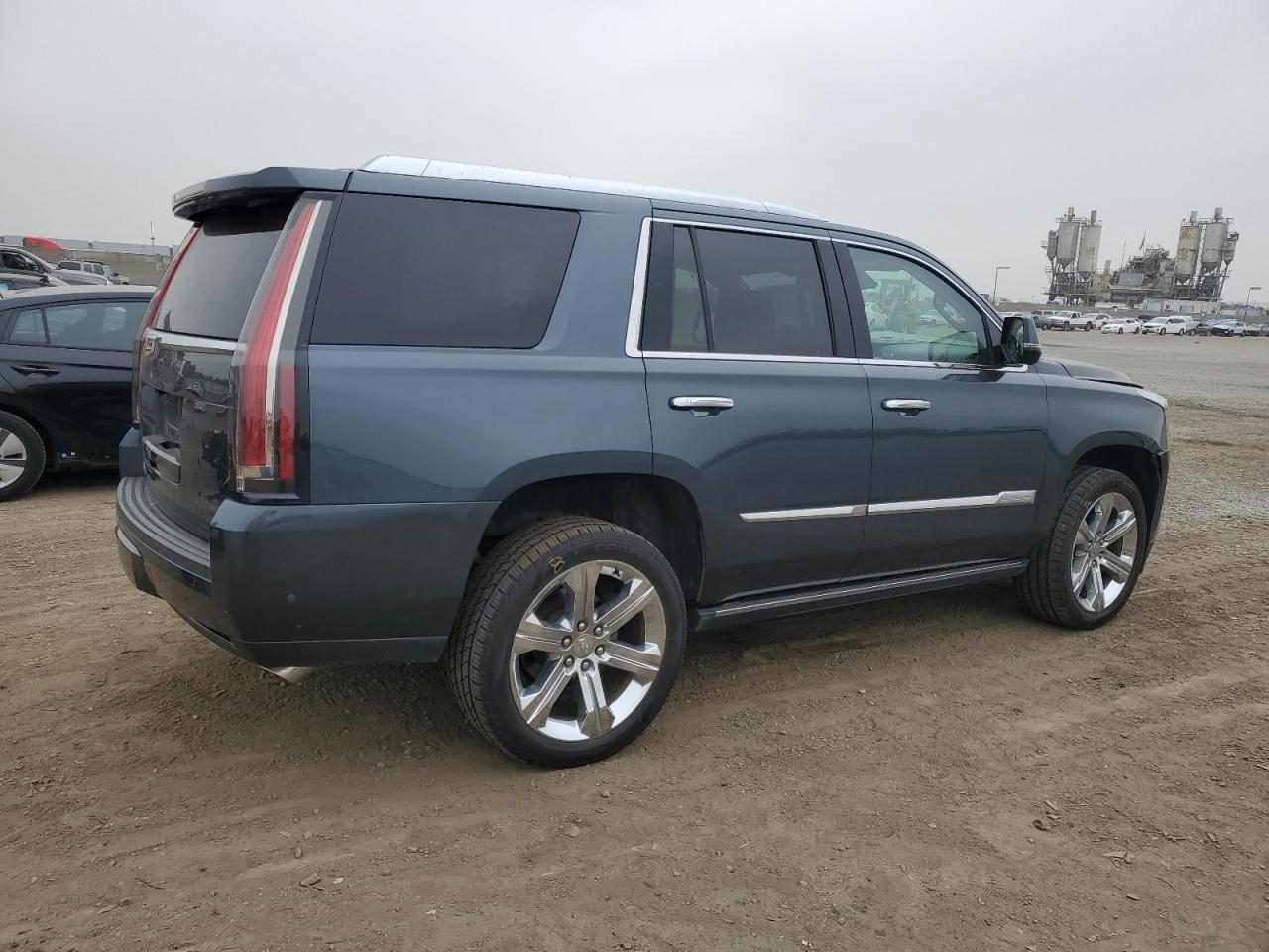 Photo 2 VIN: 1GYS4CKJ0KR183381 - CADILLAC ESCALADE 