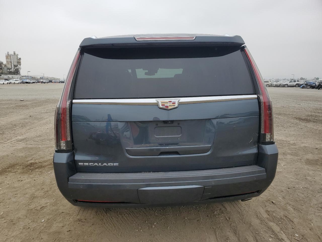 Photo 5 VIN: 1GYS4CKJ0KR183381 - CADILLAC ESCALADE 