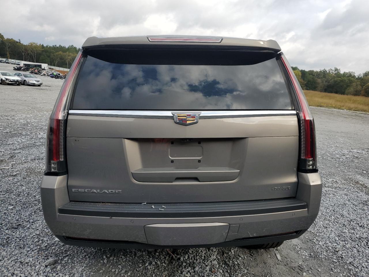 Photo 5 VIN: 1GYS4CKJ2HR217975 - CADILLAC ESCALADE 