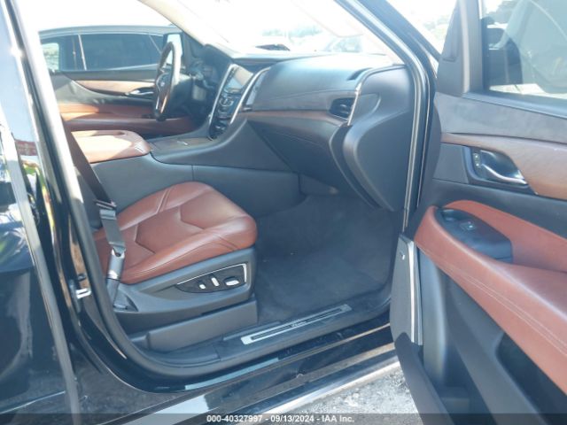 Photo 4 VIN: 1GYS4CKJ2LR181391 - CADILLAC ESCALADE 