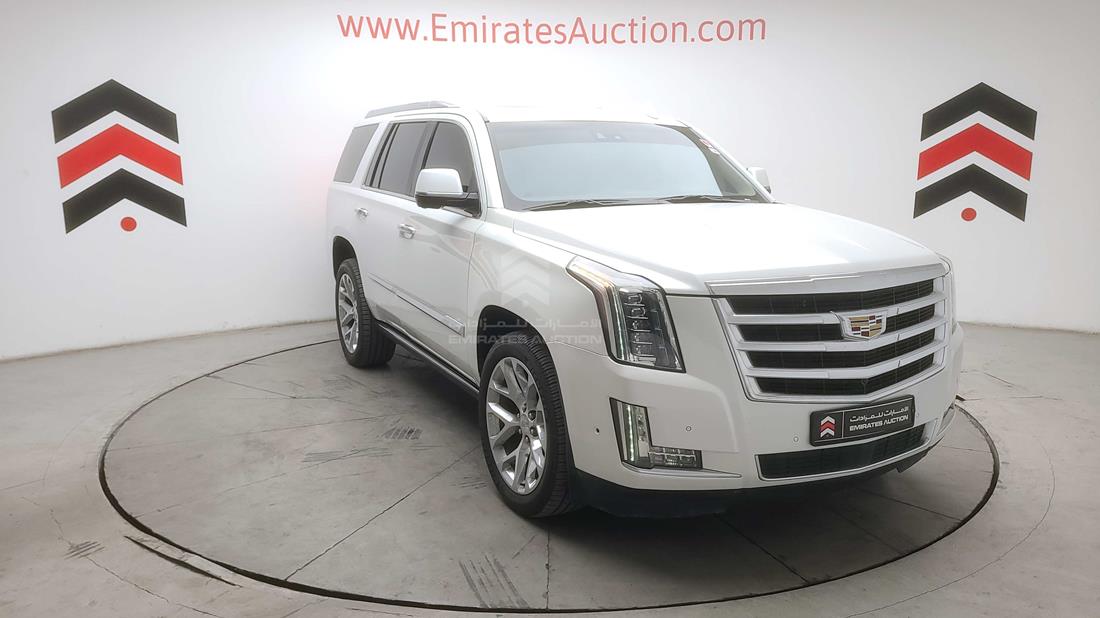 Photo 9 VIN: 1GYS4CKJ6JR175137 - CADILLAC ESCALADE 