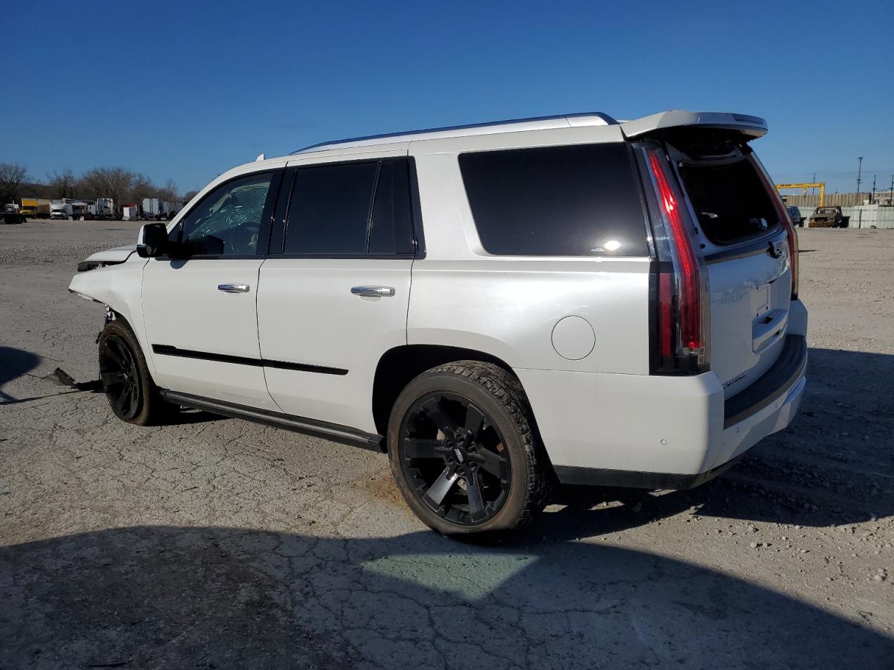 Photo 1 VIN: 1GYS4CKJ9JR220555 - CADILLAC ESCALADE 