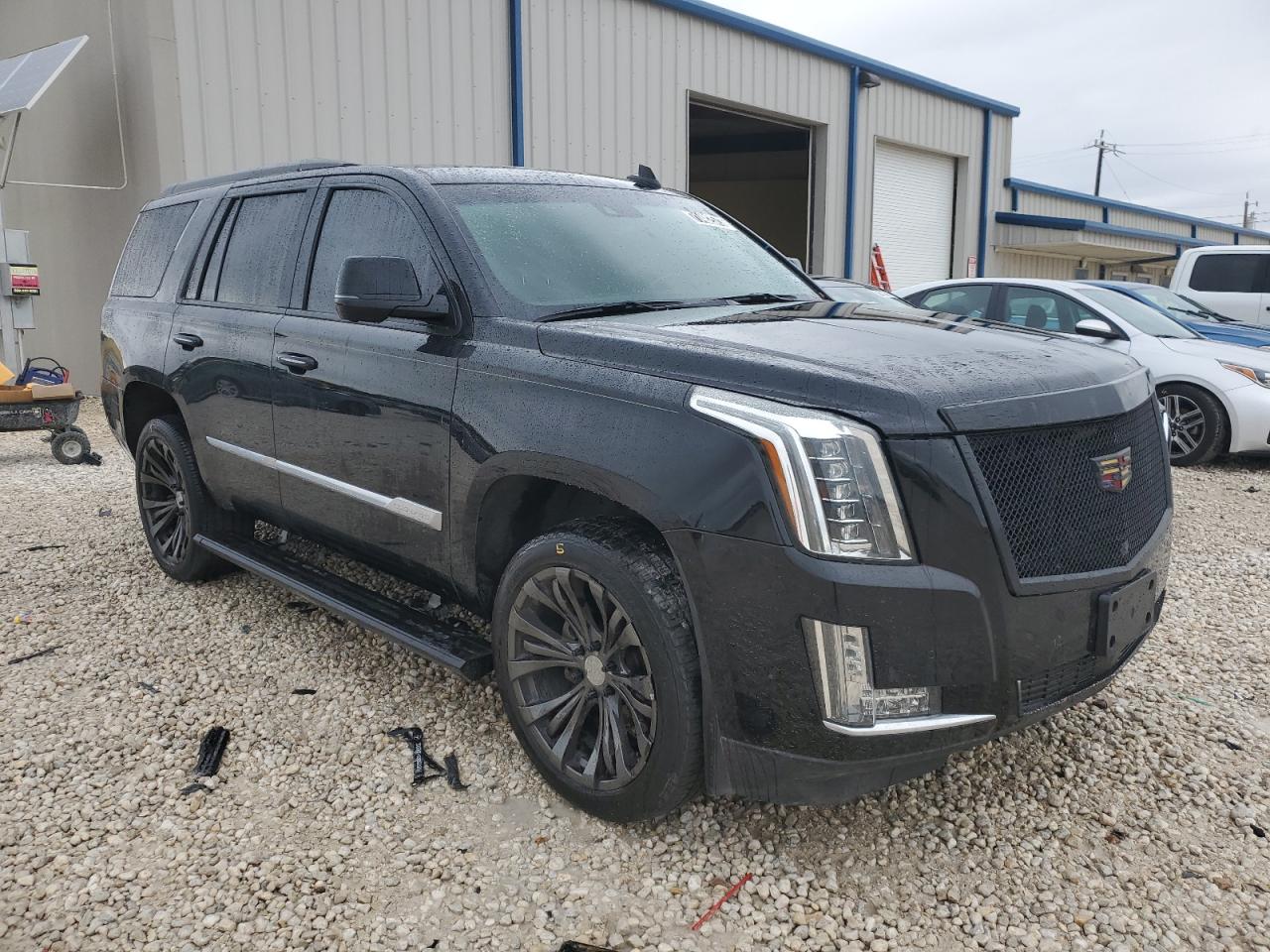 Photo 3 VIN: 1GYS4CKJXJR225103 - CADILLAC ESCALADE 